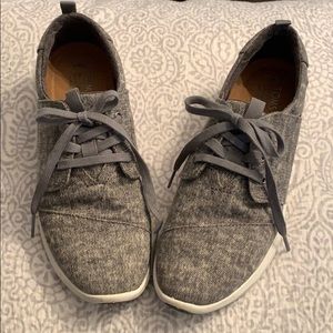 TOMS Womens shoes -grey size 6.5